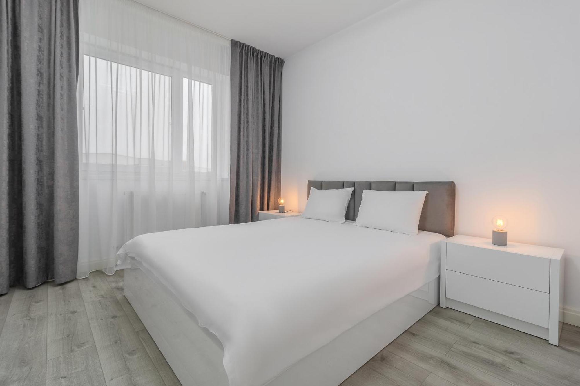 Pure Flat Apartment Oradea Luaran gambar